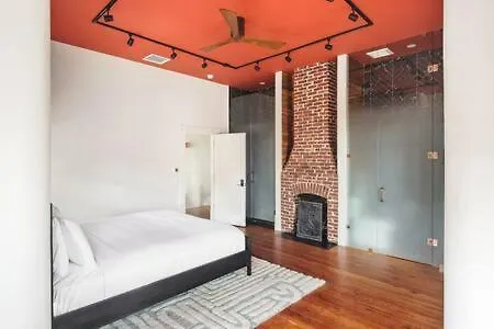 여관 Bunk Room At The Grand Maloney 키웨스트
